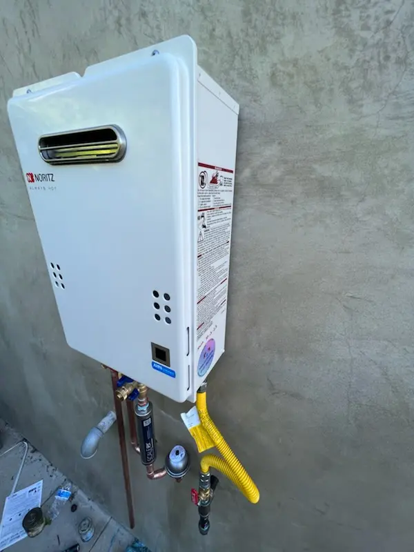 Tankless water heater installation for Squak Mountain homes